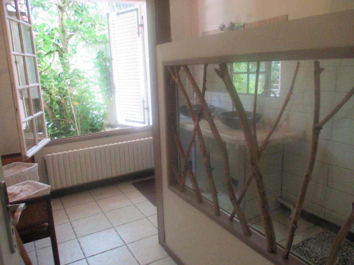 Bed and Breakfast Couleurs Loire Molineuf Екстер'єр фото