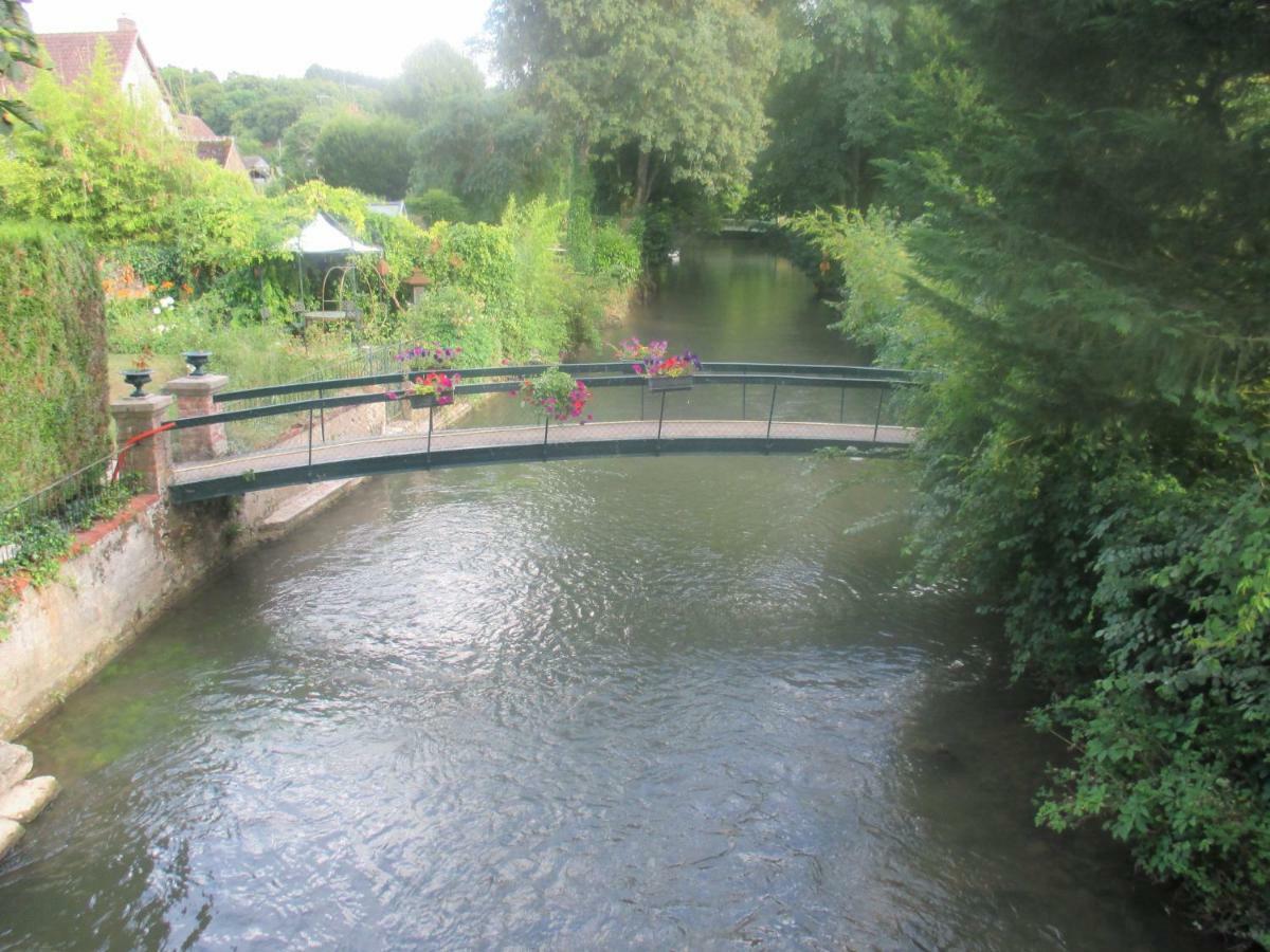Bed and Breakfast Couleurs Loire Molineuf Екстер'єр фото